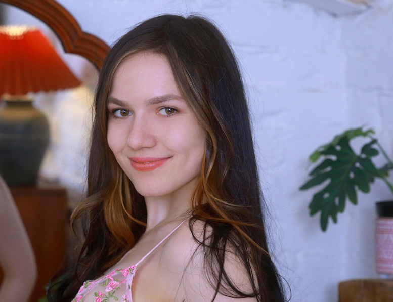 Vayla Dorne’s Low-Sugar Recipes with Natural Sweeteners