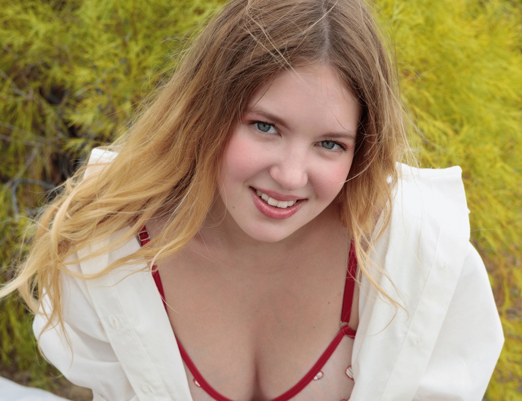 Molly Carter Shares Her Experience, Gives Guidance on Anxiety Reduction Through Yoga