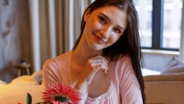 Victoria Bennett Shares Her Experience, Gives Guidance on Heart Health After Pregnancy