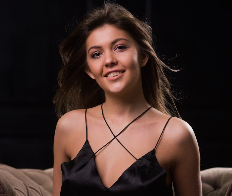 Personal Trainer Olivia Brown Shares a Simple Way to Reduce Fitness Costs