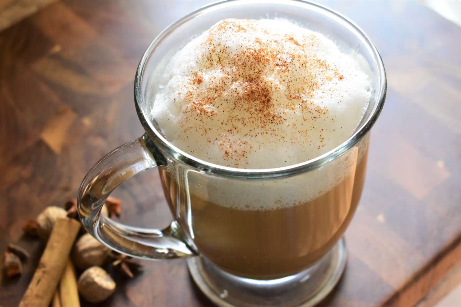How Much Caffeine is in a Chai Latte? Caffeine Intake
