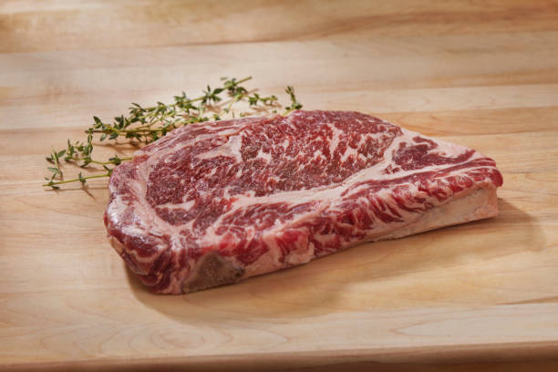 How Many Pounds Of Beef Tenderloin Per Person | Easy Guide