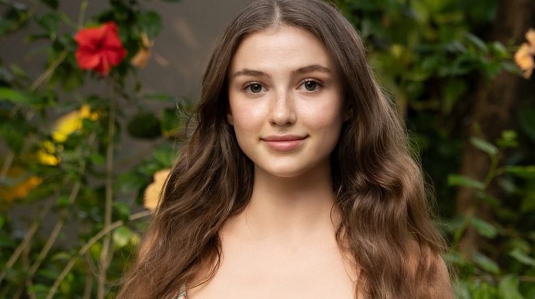 Clara Discusses Long-Term Investing for Women in Their 20s