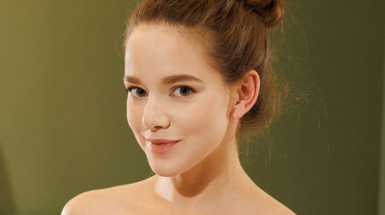 Aubrey Lane’s Low-Sodium Diet to Reduce Blood Pressure Naturally