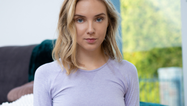 Zoey Mitchell Shares the Weight Loss Meal Plan That Finally Worked