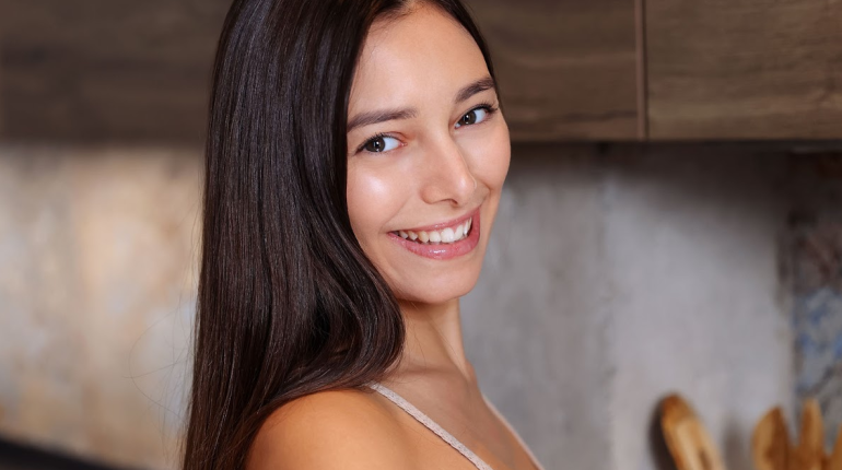 Veronica Bell Shares How She Maintains Weight Loss with Healthy Habits