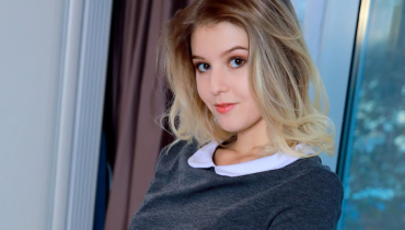 Bianca Stewart Explains Why Clean Eating Supports Hormone Regulation