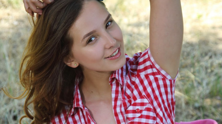 Financial Advisor Isabella Rossi Shares a Budgeting Trick That Actually Works